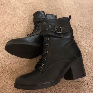 G by GUESS BLACK Booties